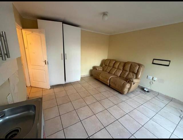 0 BEDROOM PROPERTY TO RENT IN ROODEPOORT CENTRAL